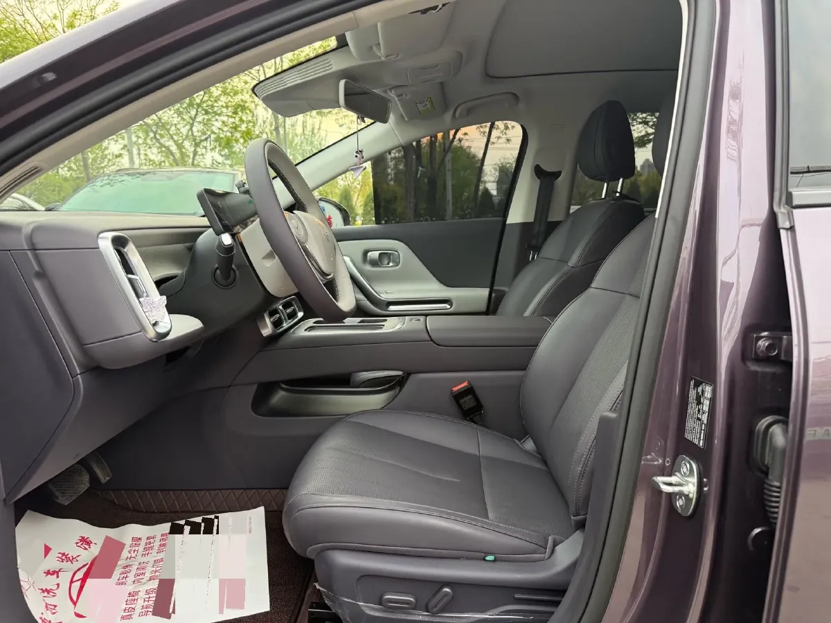 2025 BaoJun YepPlus BEV 41.9KWH,autocango,china used car exporter,china ev exporter,chinese used car exporter,chinese used ev exporter