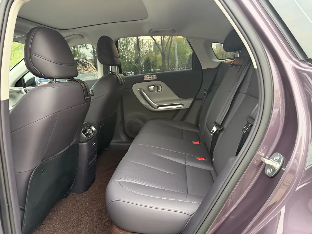 2025 BaoJun YepPlus BEV 41.9KWH,autocango,china used car exporter,china ev exporter,chinese used car exporter,chinese used ev exporter