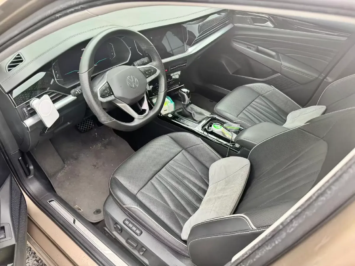 2022 Xpeng P7 BEV 60.2KWH,autocango,china used car exporter,china ev exporter,chinese used car exporter,chinese used ev exporter