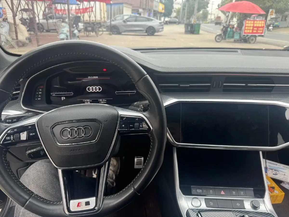 2019 Audi A6L 2.0T 190HP L4 7DCT,autocango,china used car exporter,china ev exporter,chinese used car exporter,chinese used ev exporter