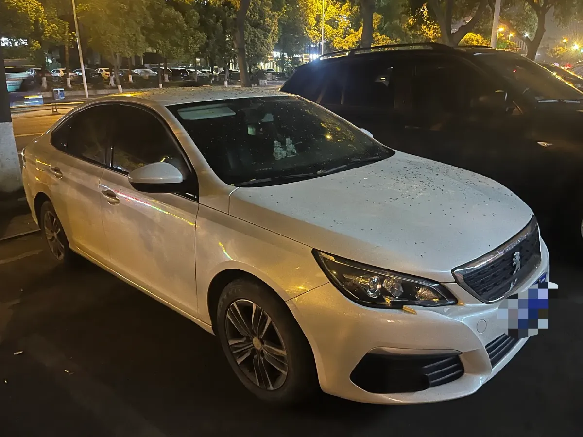 2018 Peugeot 308 1.6L 117HP L4 5MT,autocango,china used car exporter,china ev exporter,chinese used car exporter,chinese used ev exporter