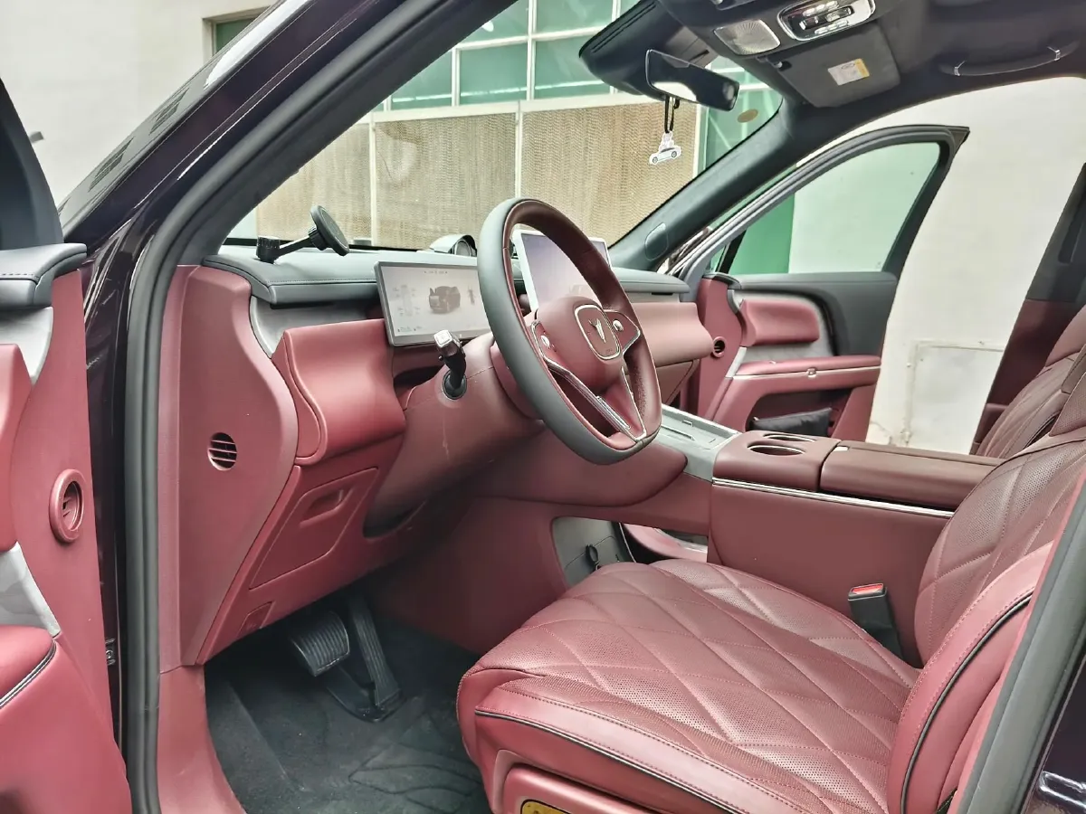 2026 Voyah 9L 1.5T 150HP L4 PHEV,autocango,china used car exporter,china ev exporter,chinese used car exporter,chinese used ev exporter