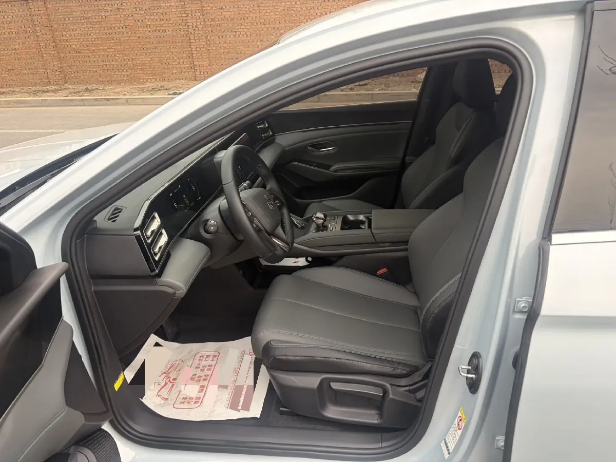 2024 BYD QinL 1.5L 101HP L4 E-CVT PHEV 10.08KWH,autocango,china used car exporter,china ev exporter,chinese used car exporter,chinese used ev exporter