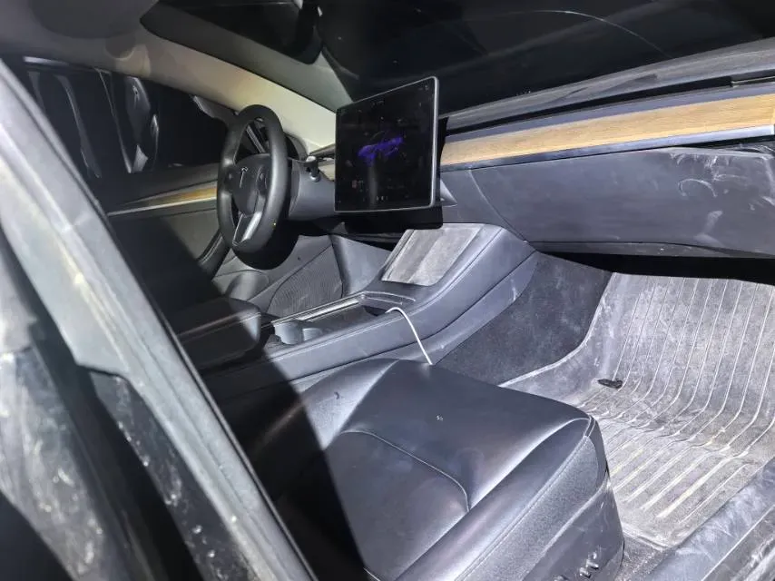 2022 Tesla Model 3 BEV 60KWH,autocango,china used car exporter,china ev exporter,chinese used car exporter,chinese used ev exporter