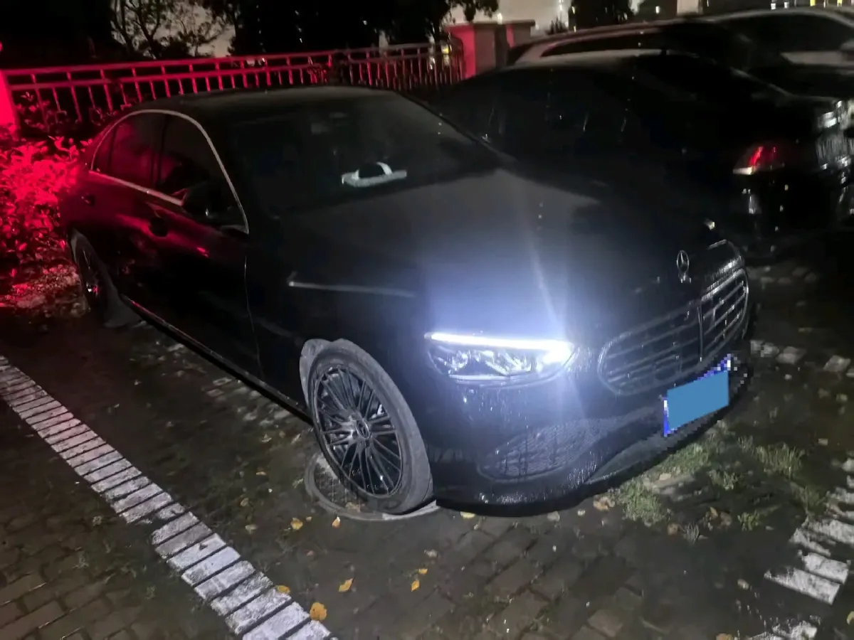 2025 Mercedes-Benz C Class 1.5T 204HP L4 9AT,autocango,china used car exporter,china ev exporter,chinese used car exporter,chinese used ev exporter