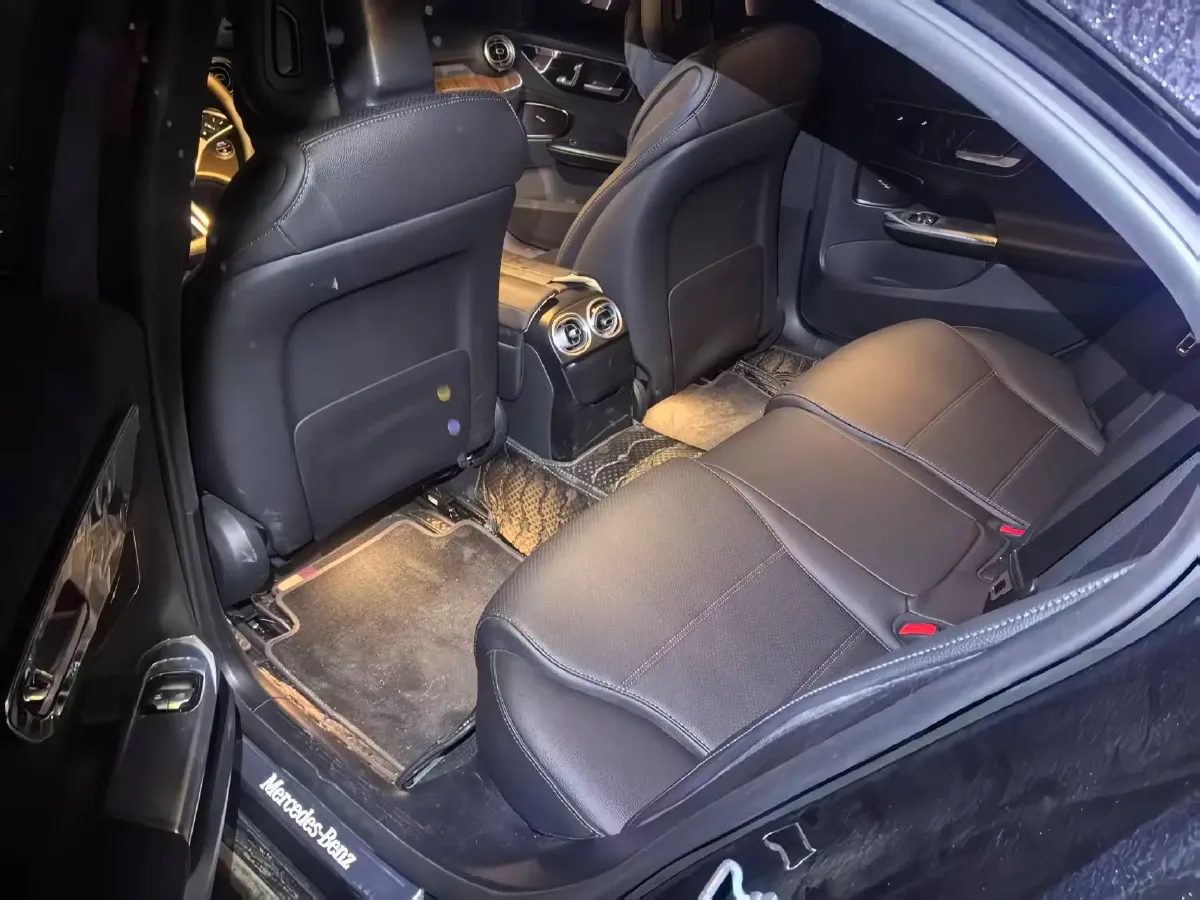 2025 Mercedes-Benz C Class 1.5T 204HP L4 9AT,autocango,china used car exporter,china ev exporter,chinese used car exporter,chinese used ev exporter