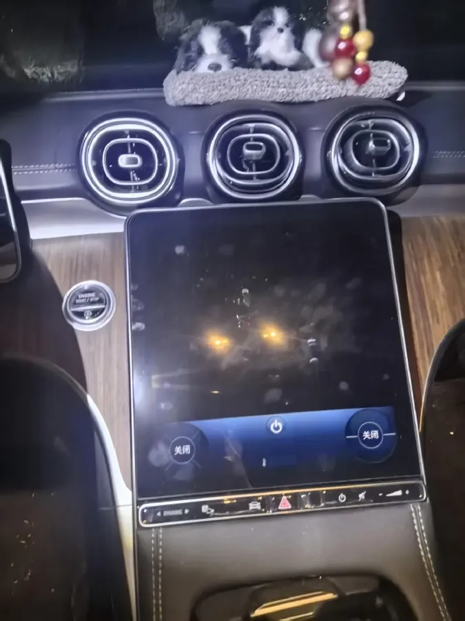 2025 Mercedes-Benz C Class 1.5T 204HP L4 9AT,autocango,china used car exporter,china ev exporter,chinese used car exporter,chinese used ev exporter