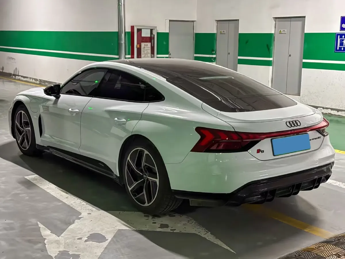 2023 Audi RS e-tron GT 2AT BEV 93.4KWH,autocango,china used car exporter,china ev exporter,chinese used car exporter,chinese used ev exporter