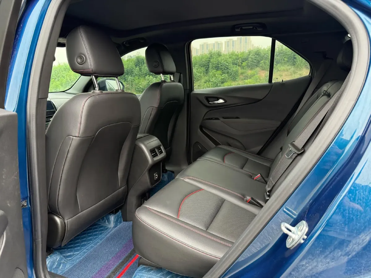 2021 Chevrolet Equinox 2.0T 237HP L4 9AT,autocango,china used car exporter,china ev exporter,chinese used car exporter,chinese used ev exporter