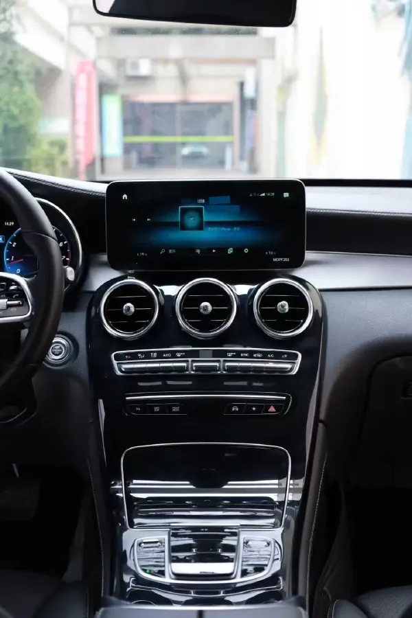 2020 Mercedes-Benz GLC Coupe 2.0T 197HP L4 9AT,autocango,china used car exporter,china ev exporter,chinese used car exporter,chinese used ev exporter