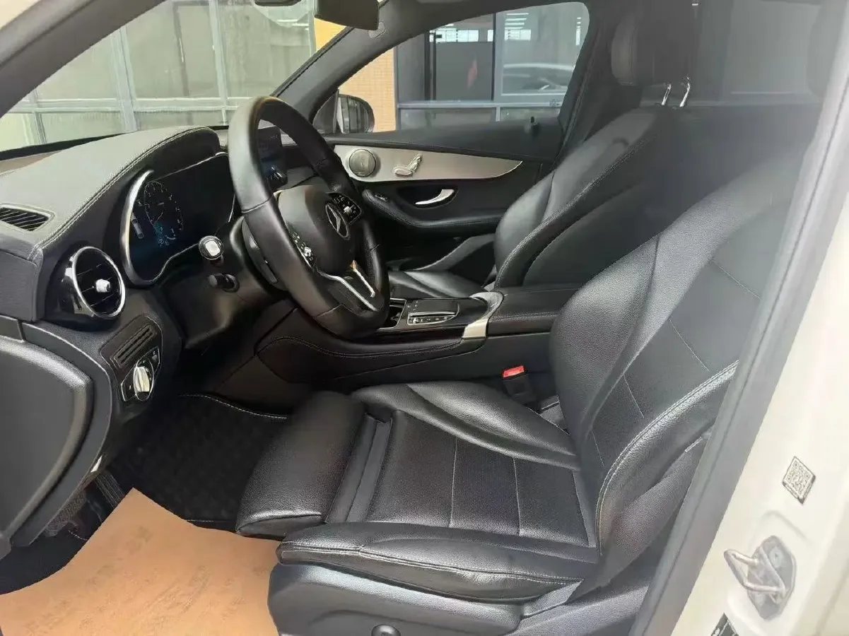 2020 Mercedes-Benz GLC Coupe 2.0T 197HP L4 9AT,autocango,china used car exporter,china ev exporter,chinese used car exporter,chinese used ev exporter