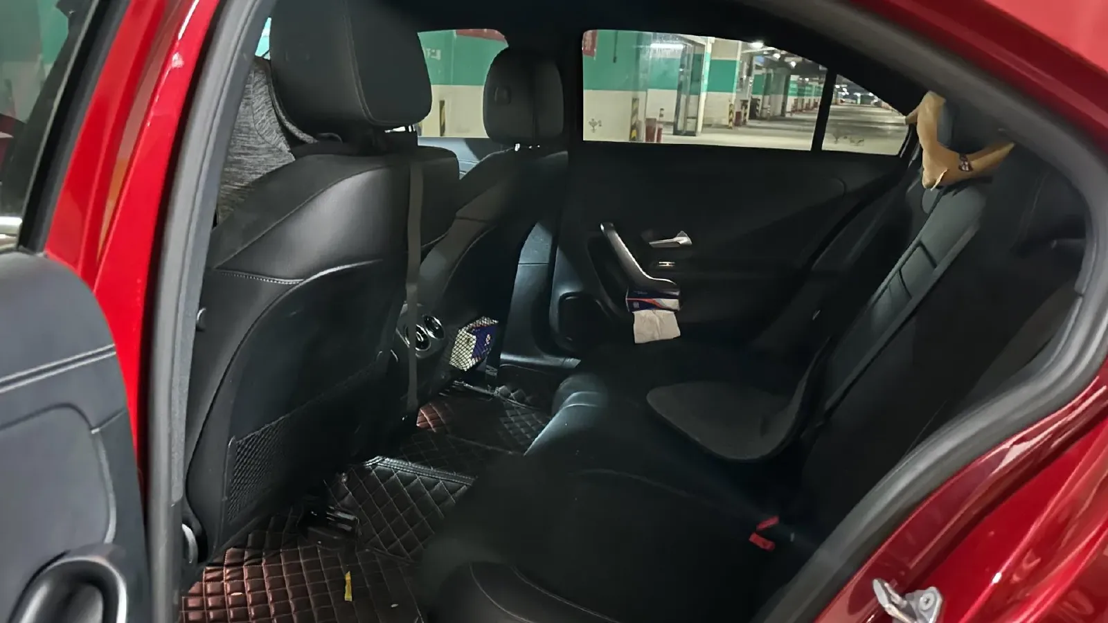 2021 Mercedes-Benz A Class 1.3T 163HP L4 7DCT,autocango,china used car exporter,china ev exporter,chinese used car exporter,chinese used ev exporter