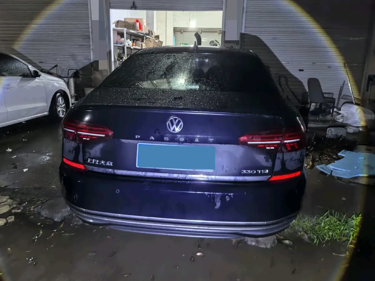 2020 Volkswagen Passat 2.0T 186HP L4 7DCT,autocango,china used car exporter,china ev exporter,chinese used car exporter,chinese used ev exporter