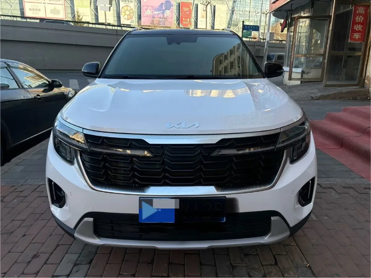 2023 Kia Seltos 1.5L 115HP L4 CVT,autocango,china used car exporter,china ev exporter,chinese used car exporter,chinese used ev exporter