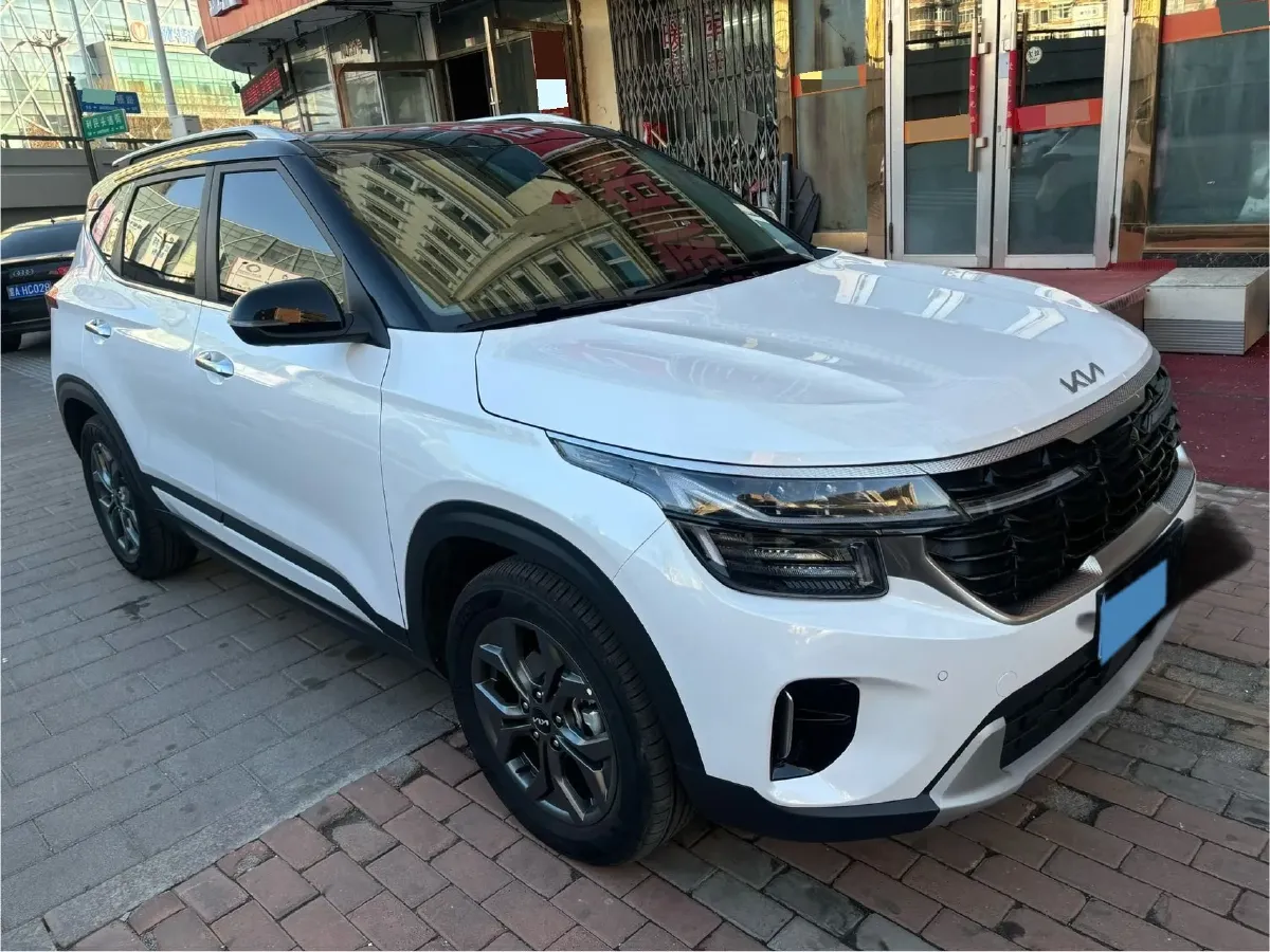 2023 Kia Seltos 1.5L 115HP L4 CVT,autocango,china used car exporter,china ev exporter,chinese used car exporter,chinese used ev exporter