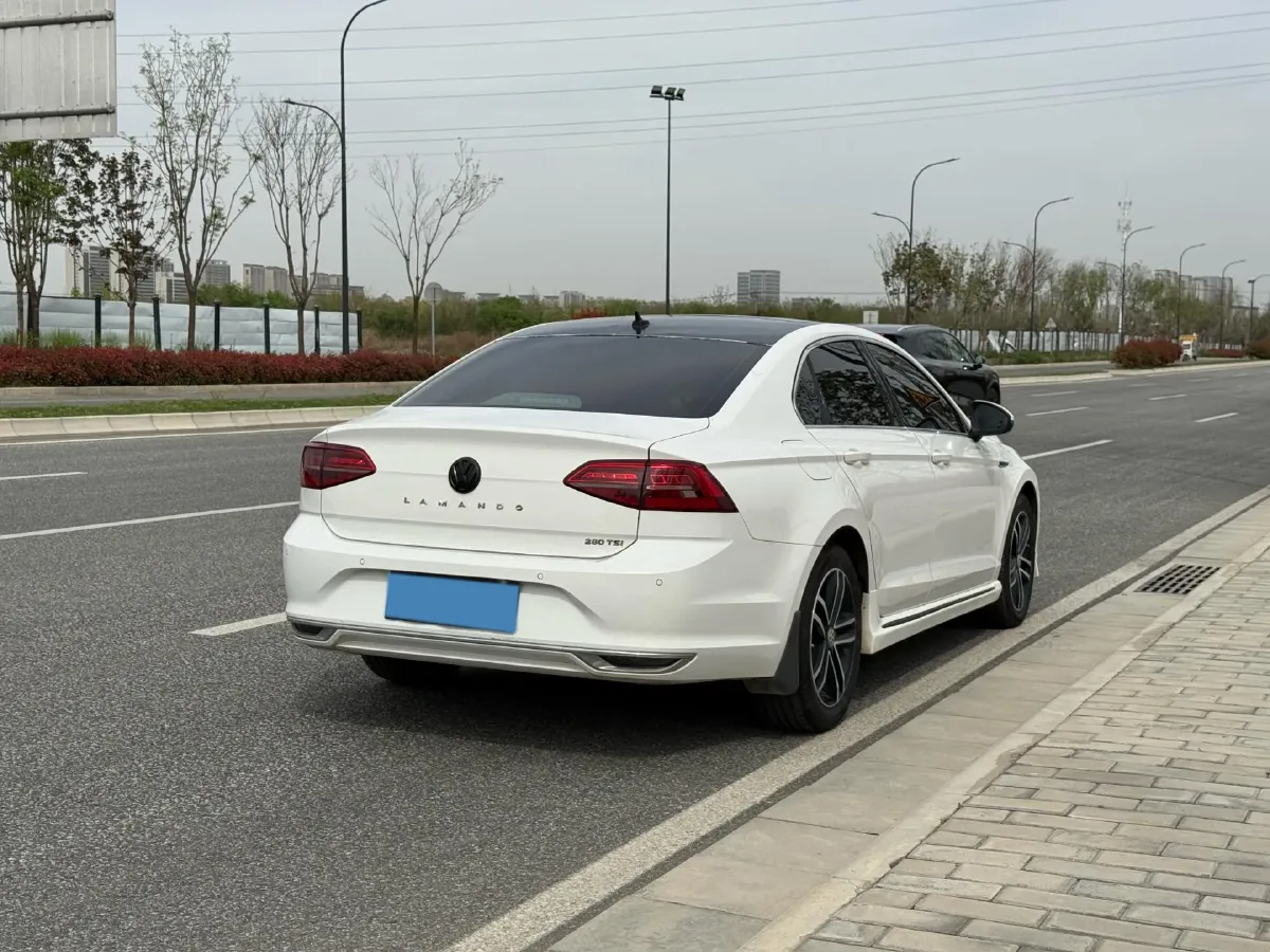 2019 Volkswagen Passat 1.4T 150HP L4 7DCT,autocango,china used car exporter,china ev exporter,chinese used car exporter,chinese used ev exporter