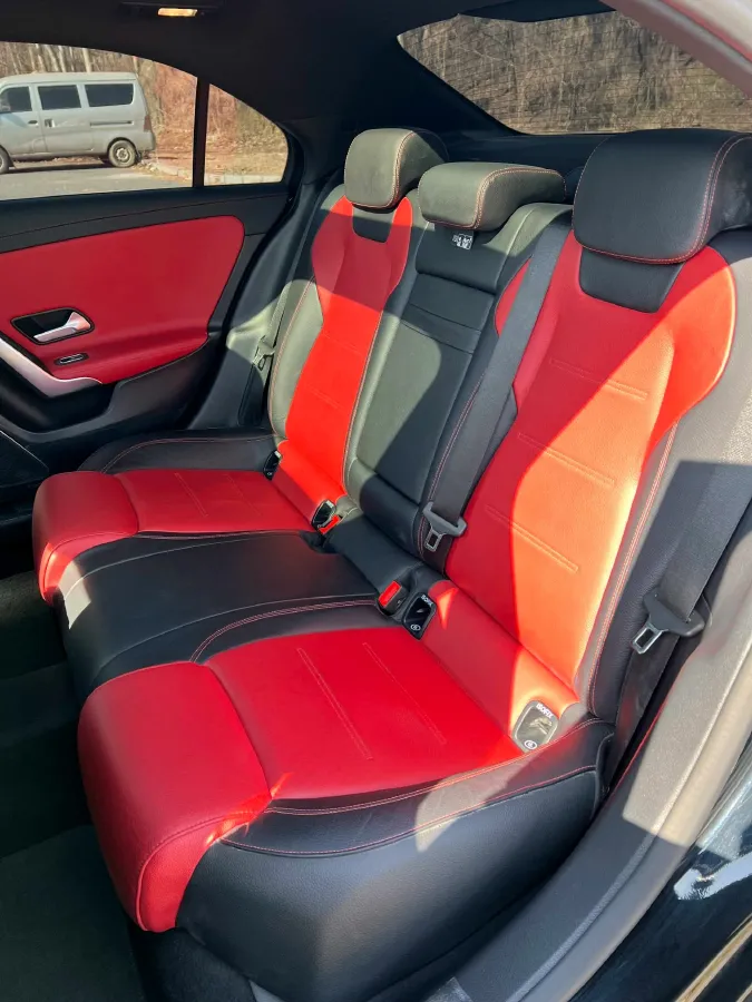 2022 Mercedes-Benz A AMG 2.0T 306HP L4 7DCT,autocango,china used car exporter,china ev exporter,chinese used car exporter,chinese used ev exporter