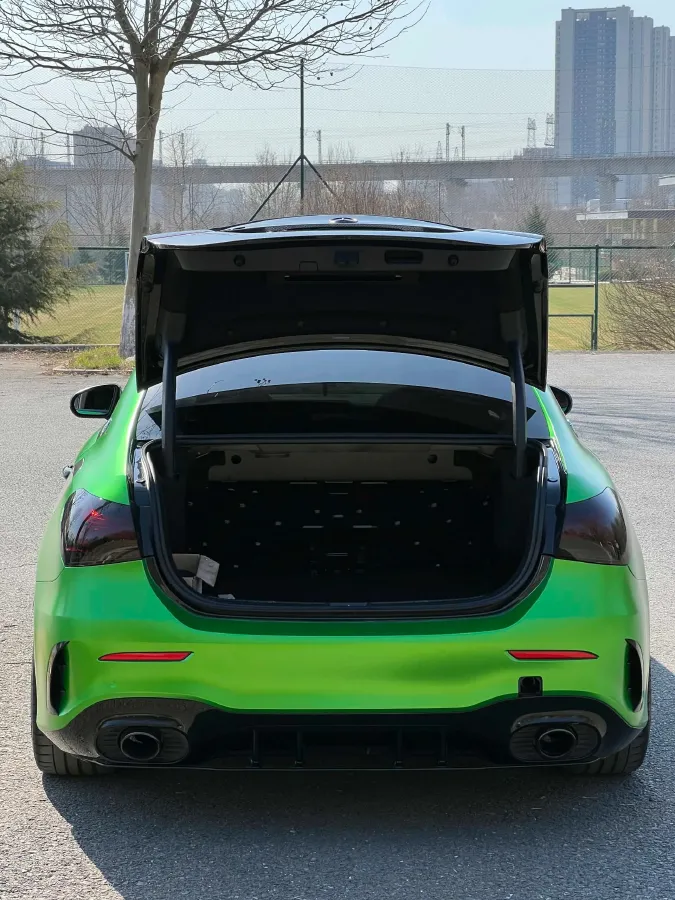 2022 Mercedes-Benz A AMG 2.0T 306HP L4 7DCT,autocango,china used car exporter,china ev exporter,chinese used car exporter,chinese used ev exporter