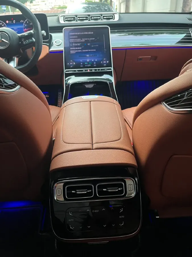 2023 Mercedes-Benz S Class 2.5T 367HP L6 9AT,autocango,china used car exporter,china ev exporter,chinese used car exporter,chinese used ev exporter