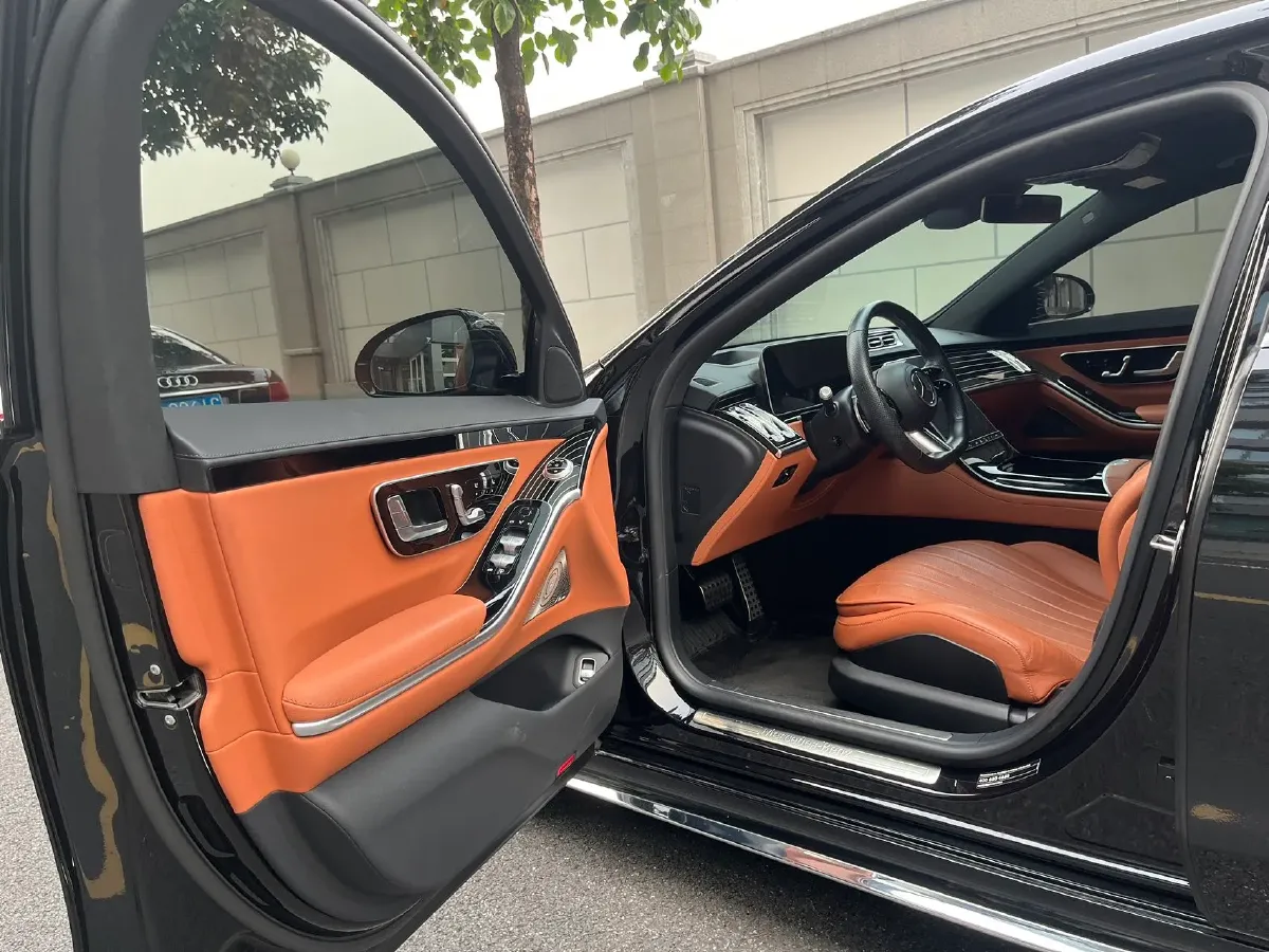 2023 Mercedes-Benz S Class 2.5T 367HP L6 9AT,autocango,china used car exporter,china ev exporter,chinese used car exporter,chinese used ev exporter
