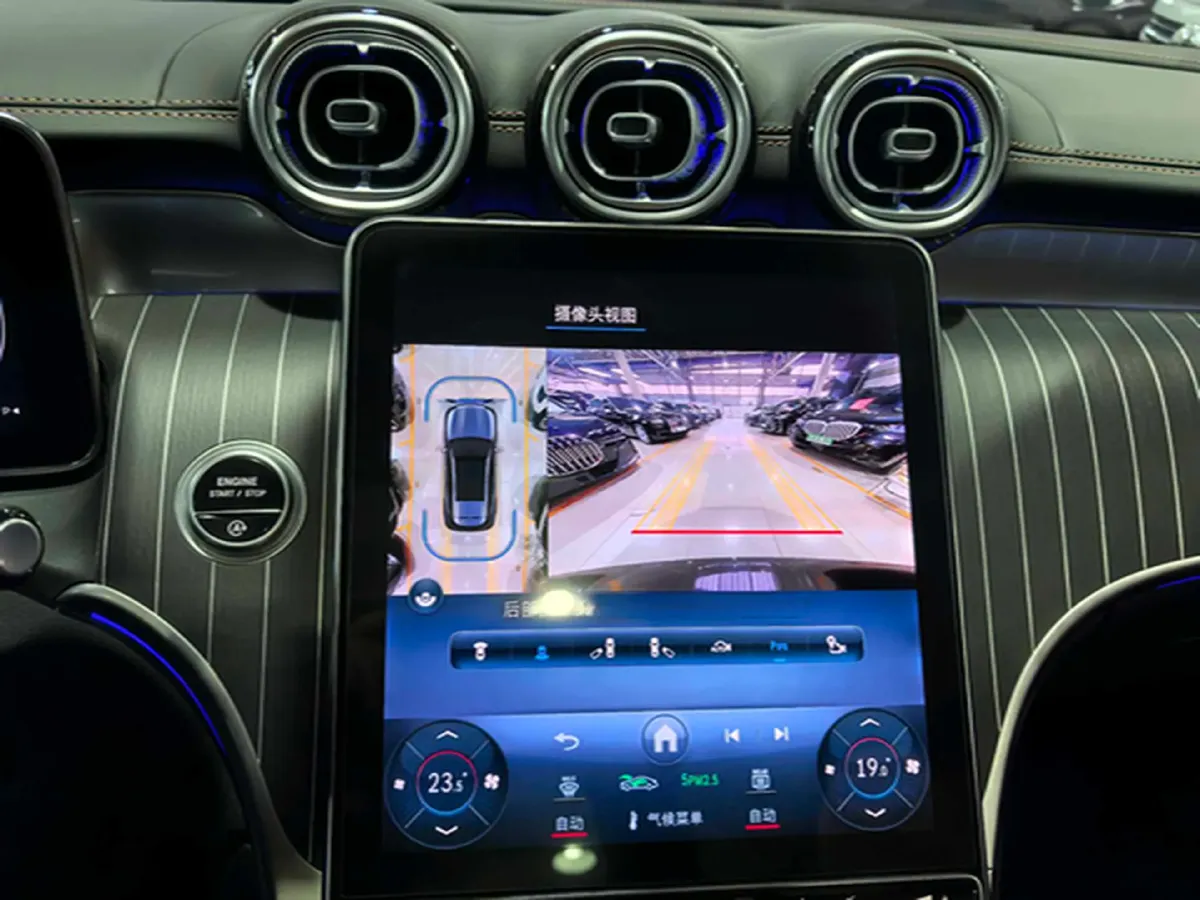 2024 Mercedes-Benz GLC Class 2.0T 258HP L4 9AT,autocango,china used car exporter,china ev exporter,chinese used car exporter,chinese used ev exporter