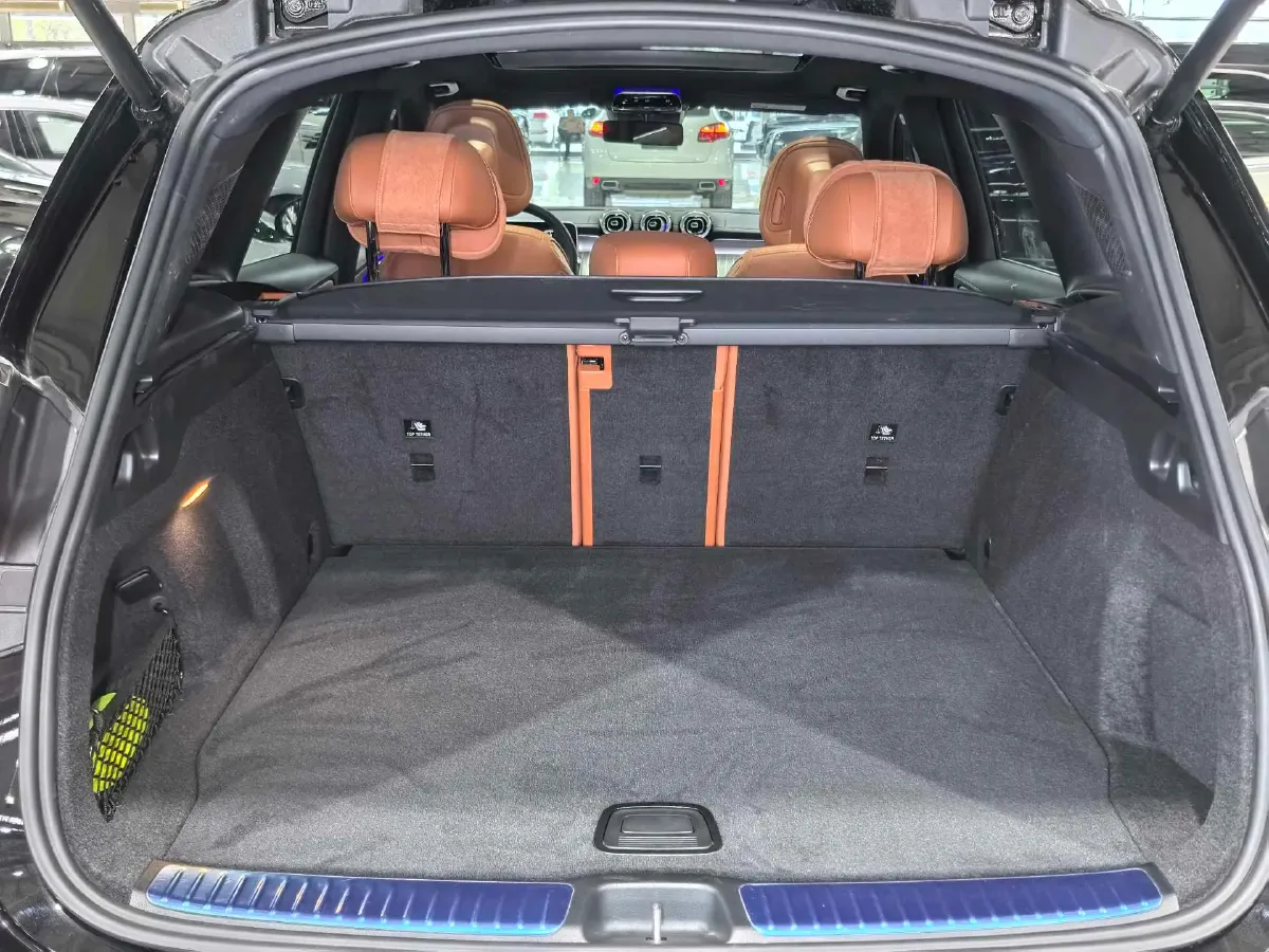 2024 Mercedes-Benz GLC Class 2.0T 258HP L4 9AT,autocango,china used car exporter,china ev exporter,chinese used car exporter,chinese used ev exporter