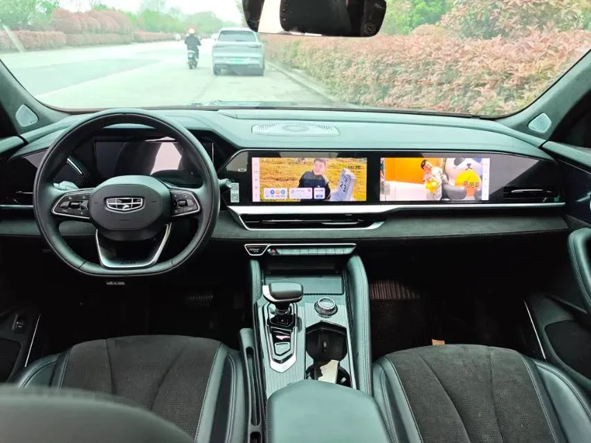 2024 Geely Monjaro 2.0T 238HP L4 8AT,autocango,china used car exporter,china ev exporter,chinese used car exporter,chinese used ev exporter