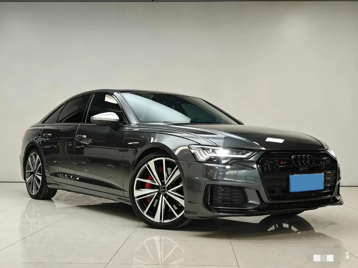 2022 Audi S6 2.9T 450HP V6 8AT,autocango,china used car exporter,china ev exporter,chinese used car exporter,chinese used ev exporter