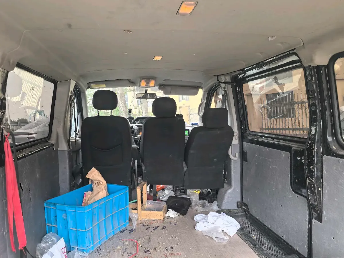 2023 DongFeng DFAC YuFeng 2.0T 136HP L4 6MT,autocango,china used car exporter,china ev exporter,chinese used car exporter,chinese used ev exporter