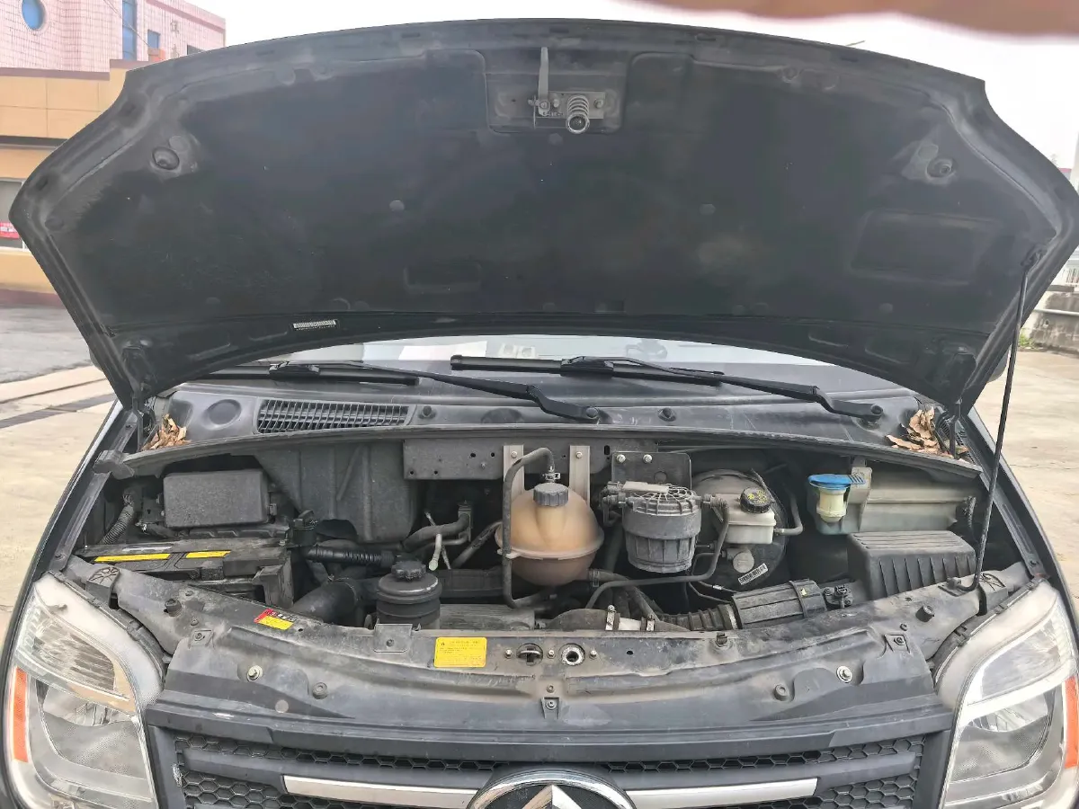 2023 DongFeng DFAC YuFeng 2.0T 136HP L4 6MT,autocango,china used car exporter,china ev exporter,chinese used car exporter,chinese used ev exporter