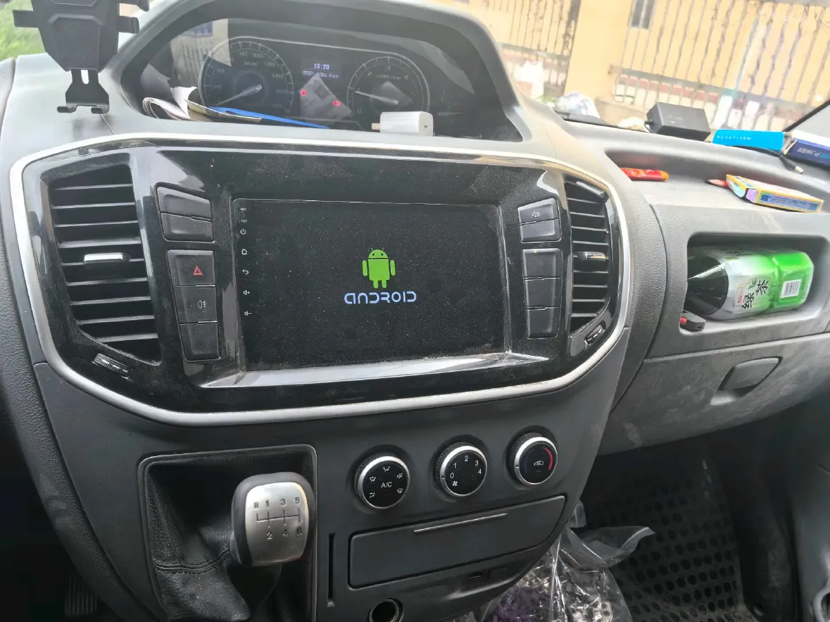 2023 DongFeng DFAC YuFeng 2.0T 136HP L4 6MT,autocango,china used car exporter,china ev exporter,chinese used car exporter,chinese used ev exporter