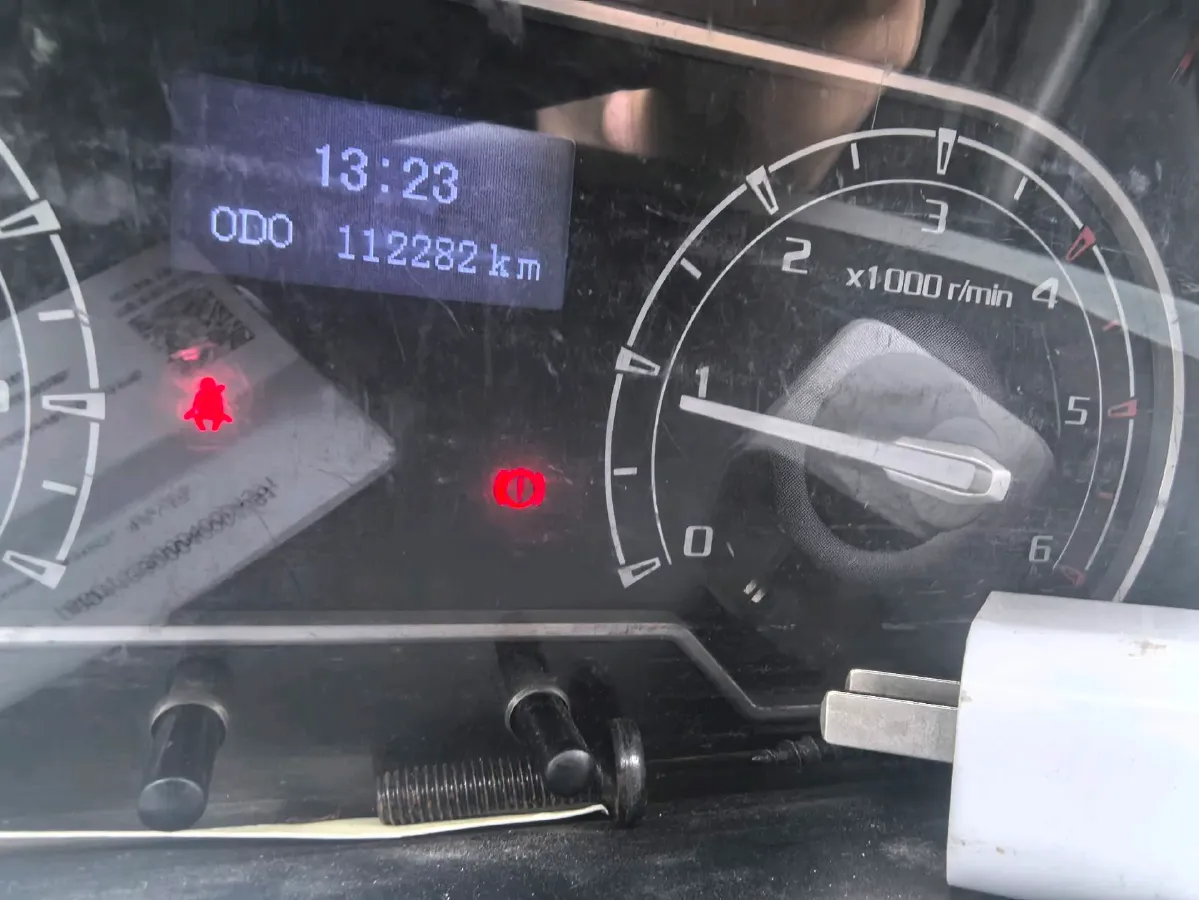 2023 DongFeng DFAC YuFeng 2.0T 136HP L4 6MT,autocango,china used car exporter,china ev exporter,chinese used car exporter,chinese used ev exporter