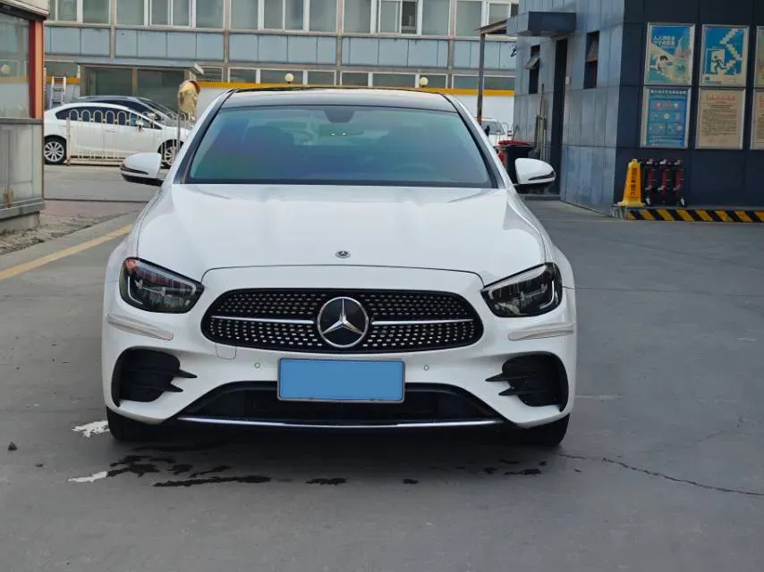 2022 Mercedes-Benz E Class 2.0T 197HP L4 9AT,autocango,china used car exporter,china ev exporter,chinese used car exporter,chinese used ev exporter