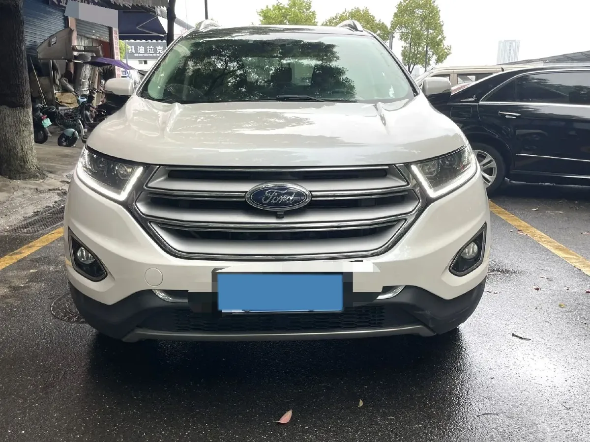 2018 Ford Edge 2.0T 245HP L4 6AT,autocango,china used car exporter,china ev exporter,chinese used car exporter,chinese used ev exporter