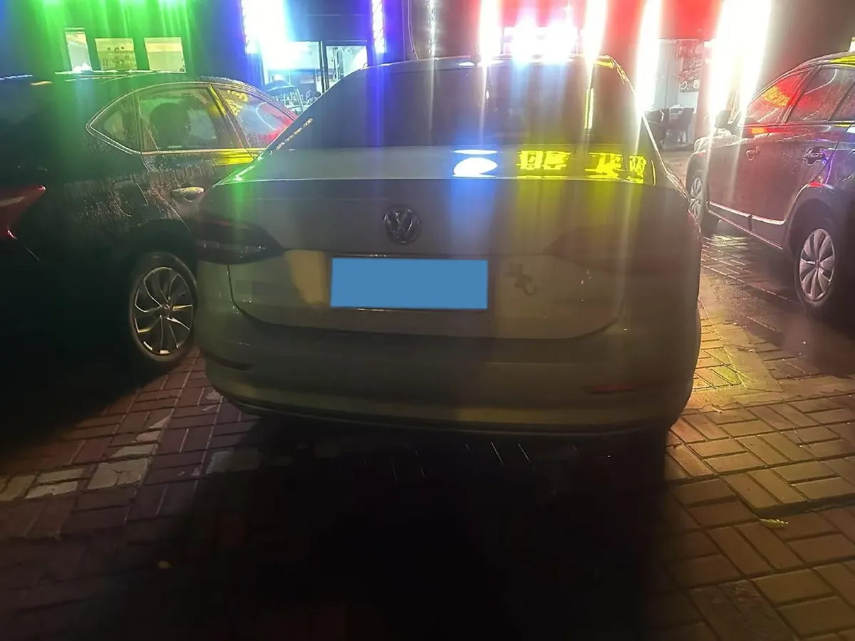 2019 Volkswagen Lavida 1.5L 113HP L4 6AT,autocango,china used car exporter,china ev exporter,chinese used car exporter,chinese used ev exporter