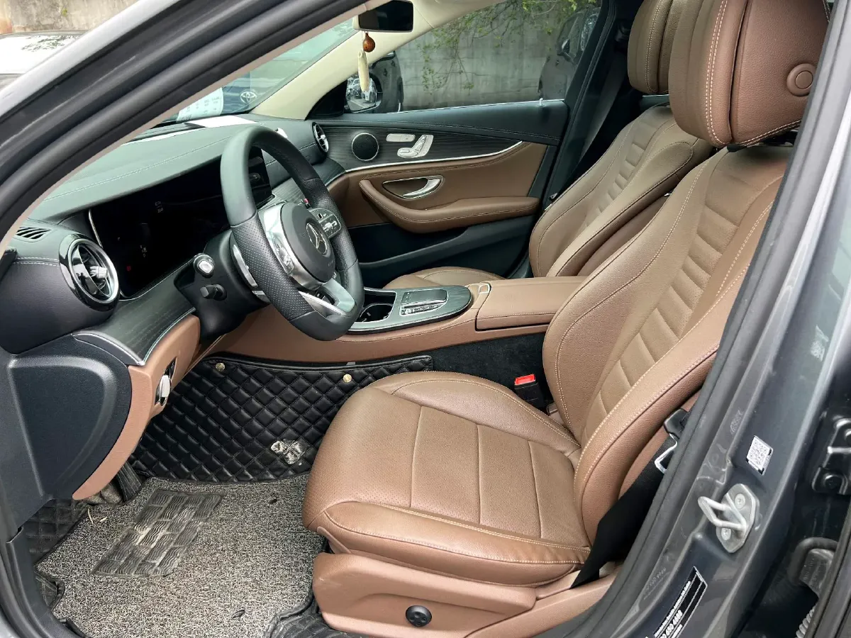 2020 Mercedes-Benz E Class 2.0T 258HP L4 9AT,autocango,china used car exporter,china ev exporter,chinese used car exporter,chinese used ev exporter