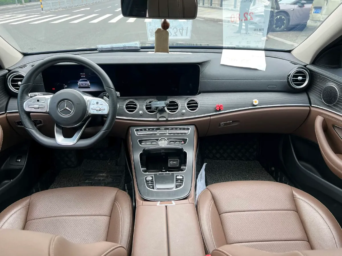 2020 Mercedes-Benz E Class 2.0T 258HP L4 9AT,autocango,china used car exporter,china ev exporter,chinese used car exporter,chinese used ev exporter