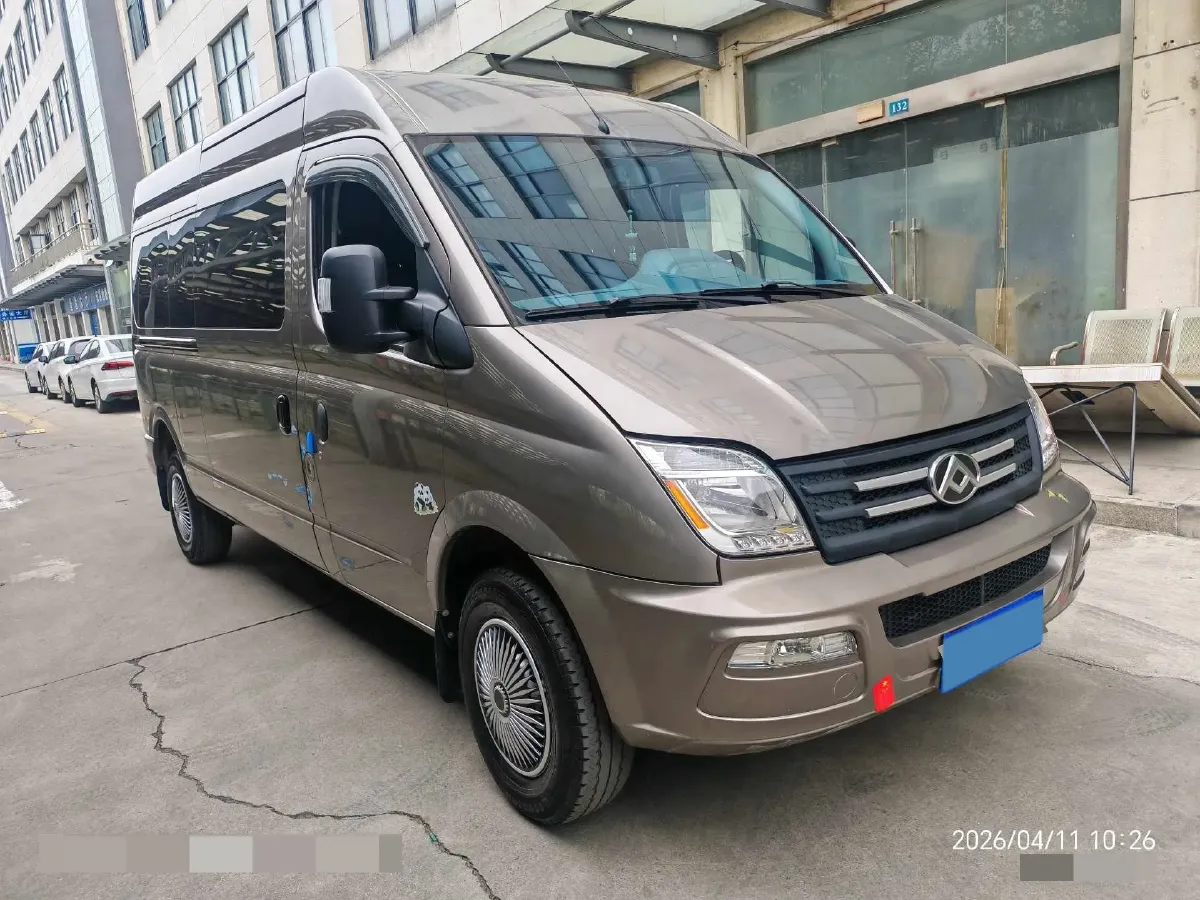 2019 MAXUS XinTu V80 2.0T 139HP L4 6MT,autocango,china used car exporter,china ev exporter,chinese used car exporter,chinese used ev exporter
