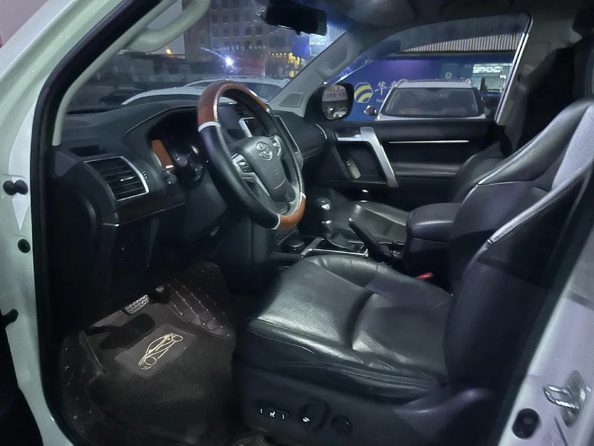 2019 Toyota Land Cruiser Prado 3.5L 280HP V6 6AT,autocango,china used car exporter,china ev exporter,chinese used car exporter,chinese used ev exporter