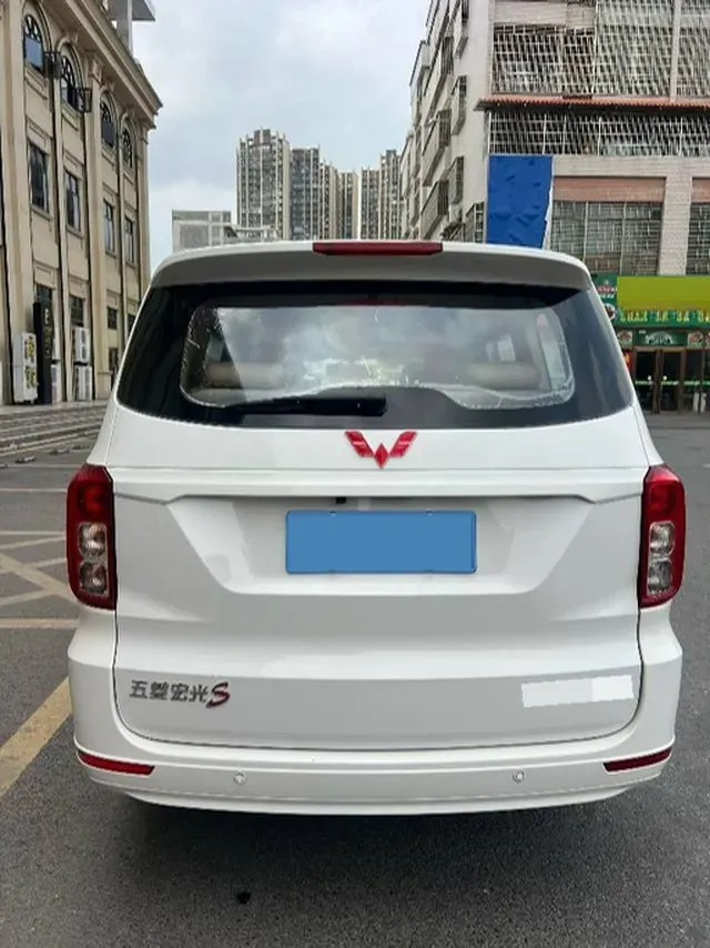 2019 WuLing HongGuang 1.5L 99HP L4 6MT,autocango,china used car exporter,china ev exporter,chinese used car exporter,chinese used ev exporter