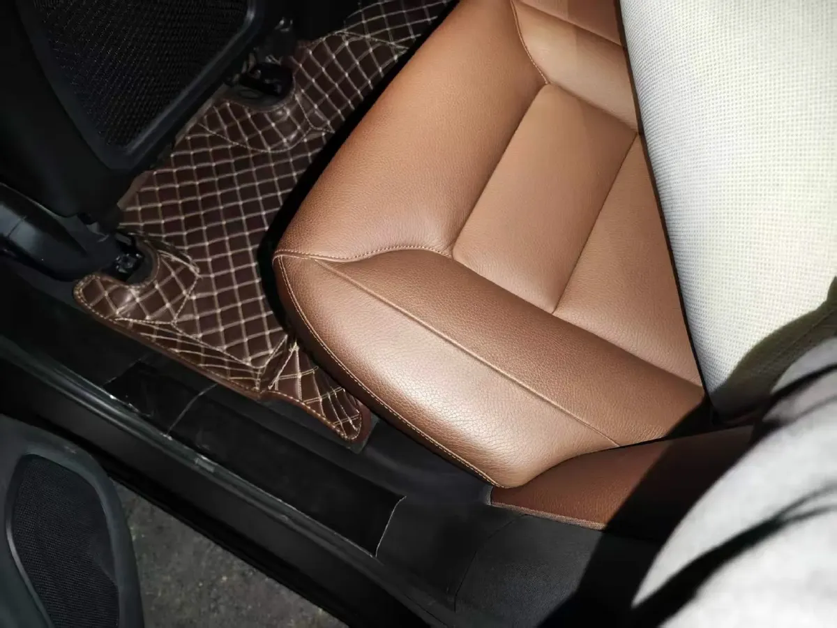 2019 Volvo XC60 2.0T 254HP L4 8AT,autocango,china used car exporter,china ev exporter,chinese used car exporter,chinese used ev exporter