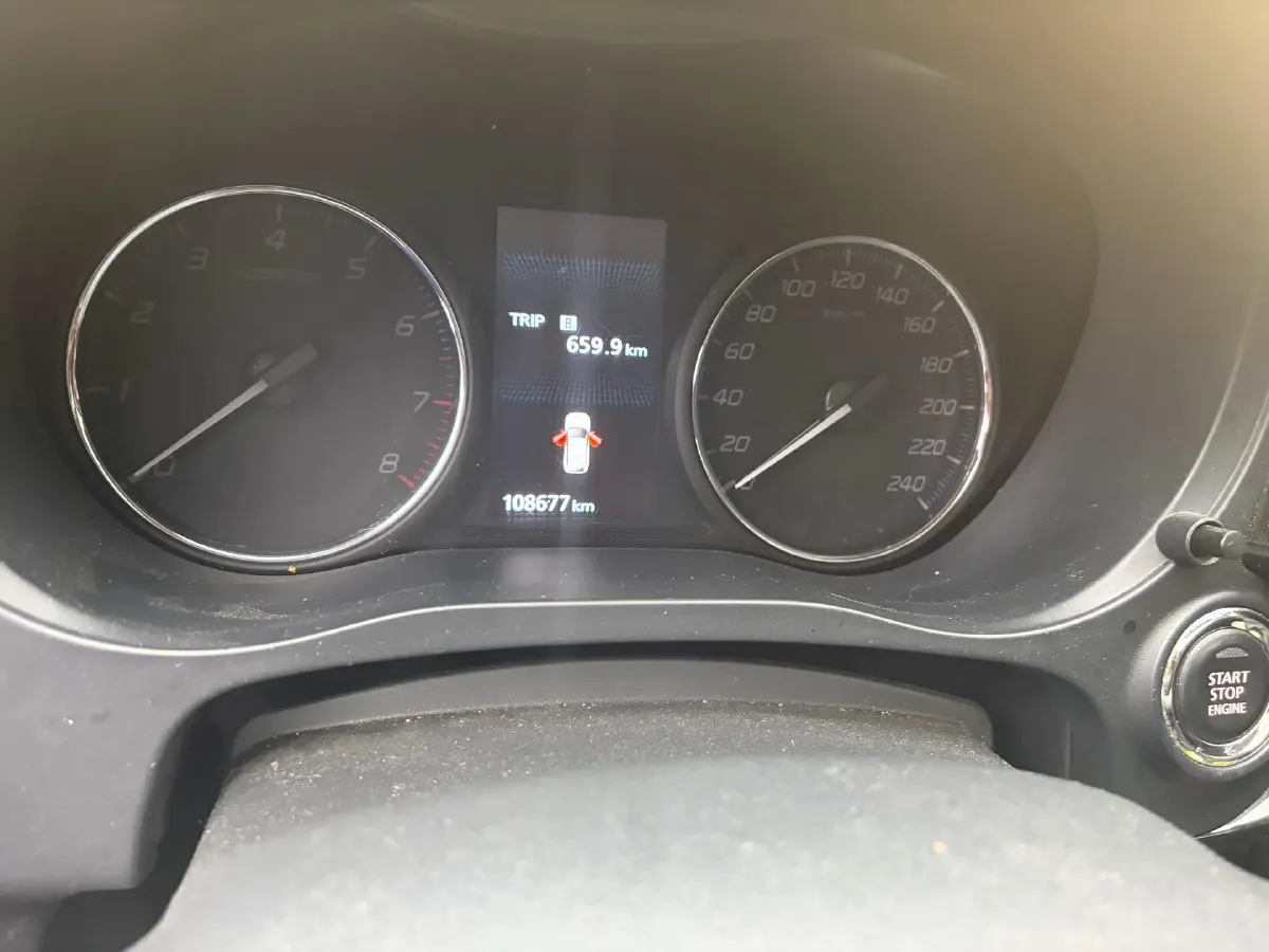 2020 Mitsubishi Outlander 2.0L 166HP L4 CVT,autocango,china used car exporter,china ev exporter,chinese used car exporter,chinese used ev exporter