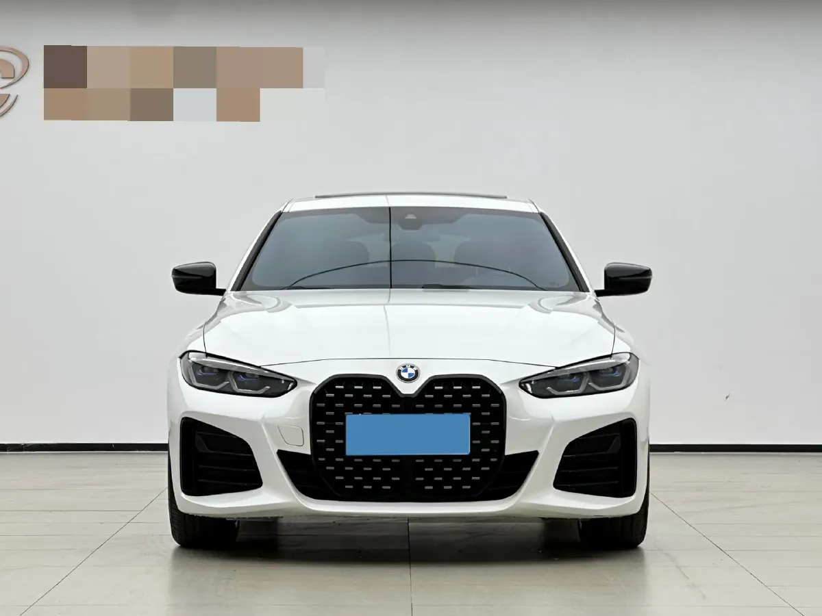 2022 BMW 8 Series 3.0T 333HP L6 8AT,autocango,china used car exporter,china ev exporter,chinese used car exporter,chinese used ev exporter