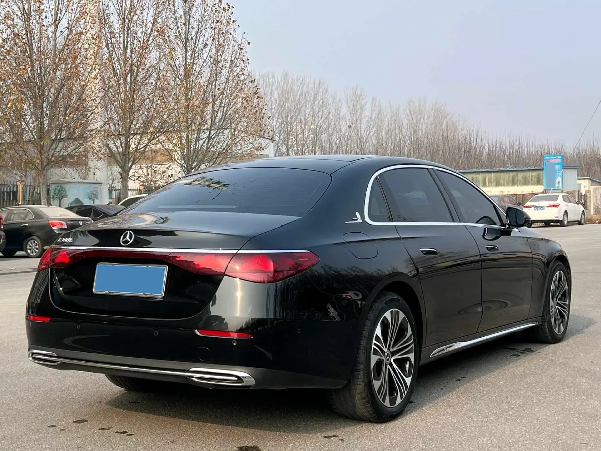 2025 Mercedes-Benz E Class 2.0T 258HP L4 9AT,autocango,china used car exporter,china ev exporter,chinese used car exporter,chinese used ev exporter