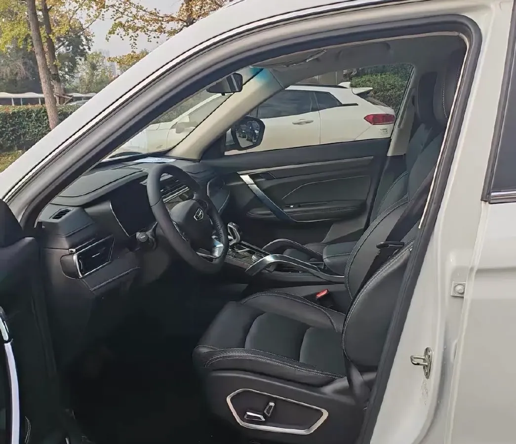 2020 Geely Azkarra 1.8T 184HP L4 7DCT,autocango,china used car exporter,china ev exporter,chinese used car exporter,chinese used ev exporter