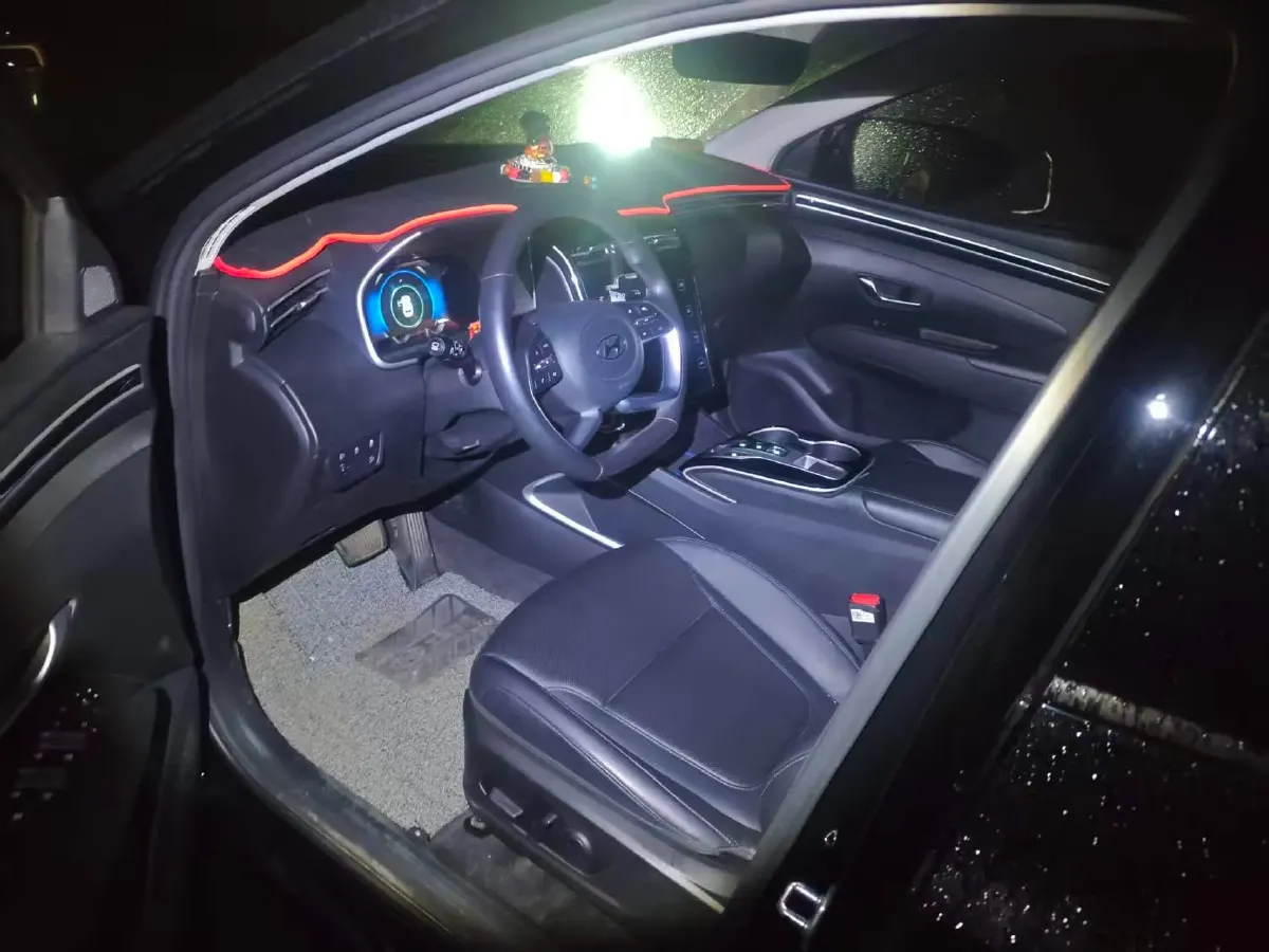 2021 Hyundai Tucson 1.5T 200HP L4 7DCT,autocango,china used car exporter,china ev exporter,chinese used car exporter,chinese used ev exporter