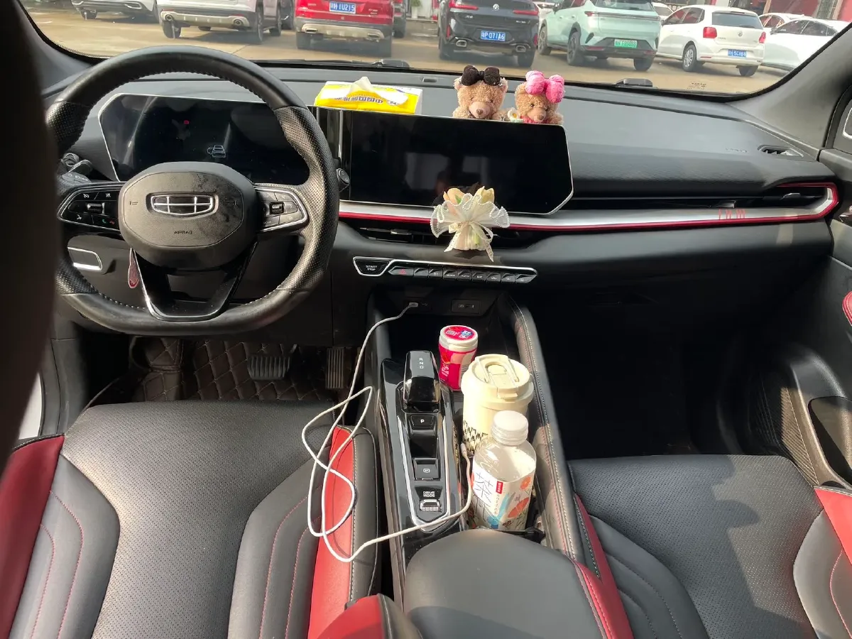 2023 Geely Coolray 1.5T 181HP L4 7DCT,autocango,china used car exporter,china ev exporter,chinese used car exporter,chinese used ev exporter