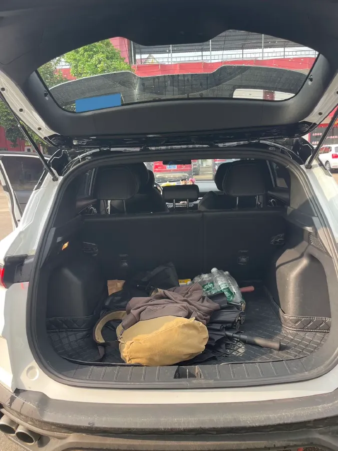 2023 Geely Coolray 1.5T 181HP L4 7DCT,autocango,china used car exporter,china ev exporter,chinese used car exporter,chinese used ev exporter