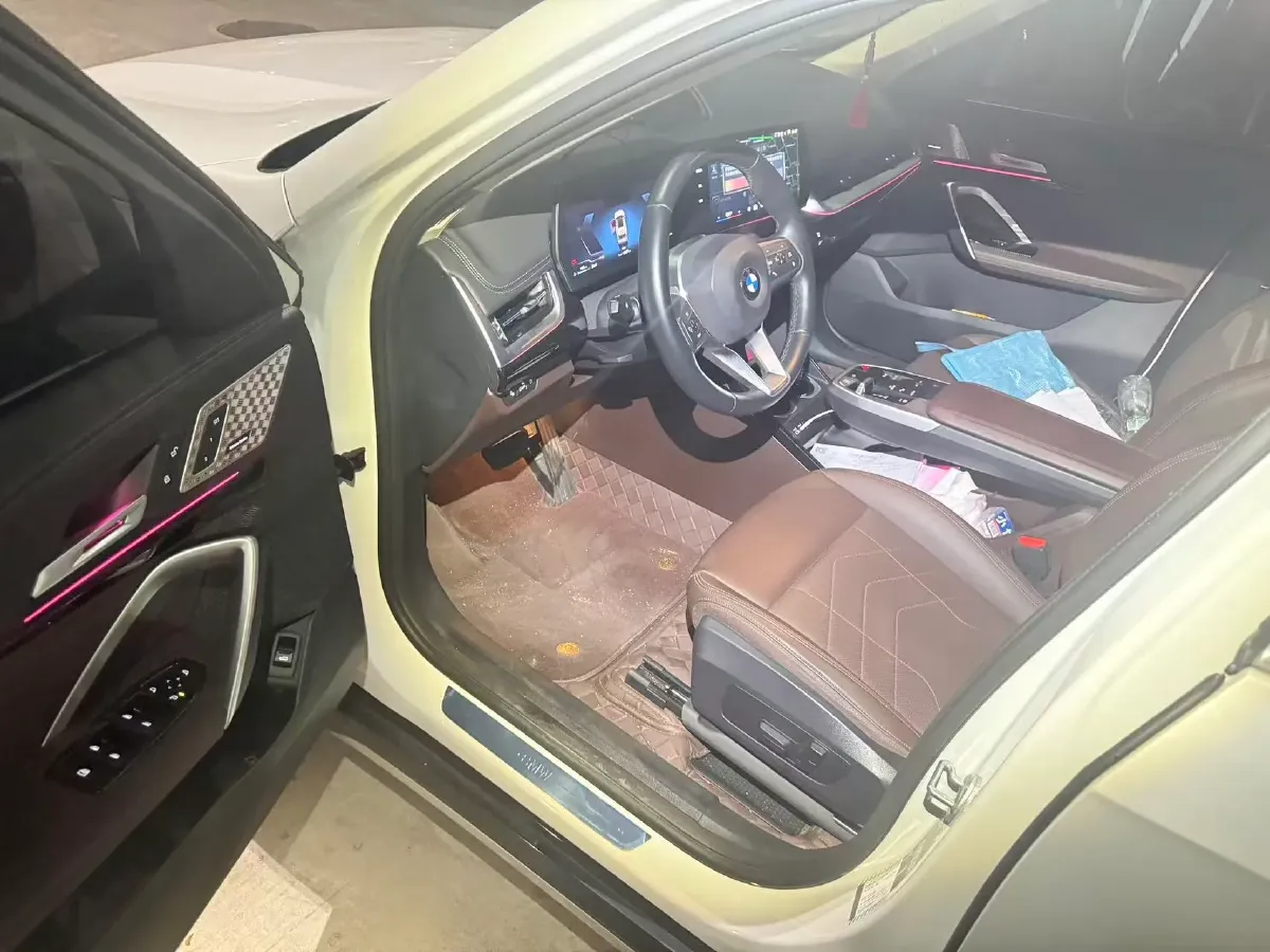 2024 BMW X1 2.0T 204HP L4 7DCT,autocango,china used car exporter,china ev exporter,chinese used car exporter,chinese used ev exporter