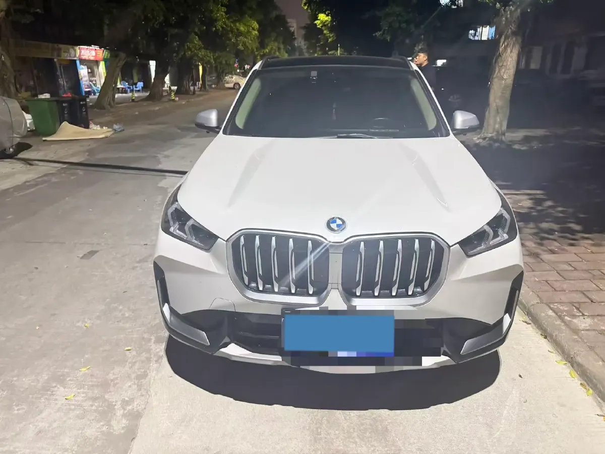 2024 BMW X1 2.0T 204HP L4 7DCT,autocango,china used car exporter,china ev exporter,chinese used car exporter,chinese used ev exporter